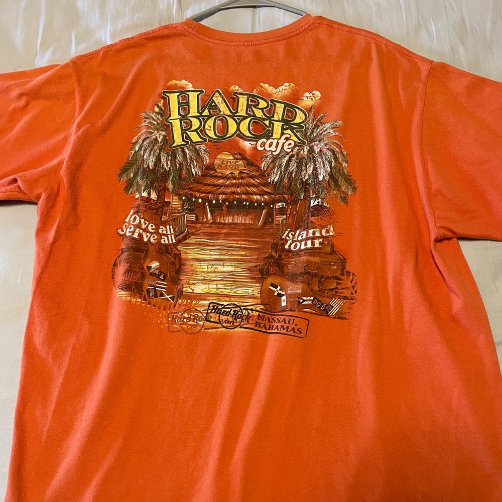 Hard Rock Cafe Nassau Bahamas Orange T-Shirt XL